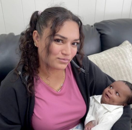 Natalie, early newborn and childhood specialist